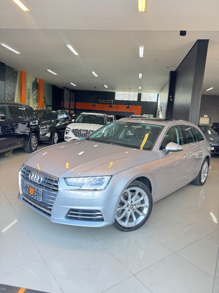 A4 2.0 TFSI AMBIENTE AVANT GASOLINA 4P S TRONIC