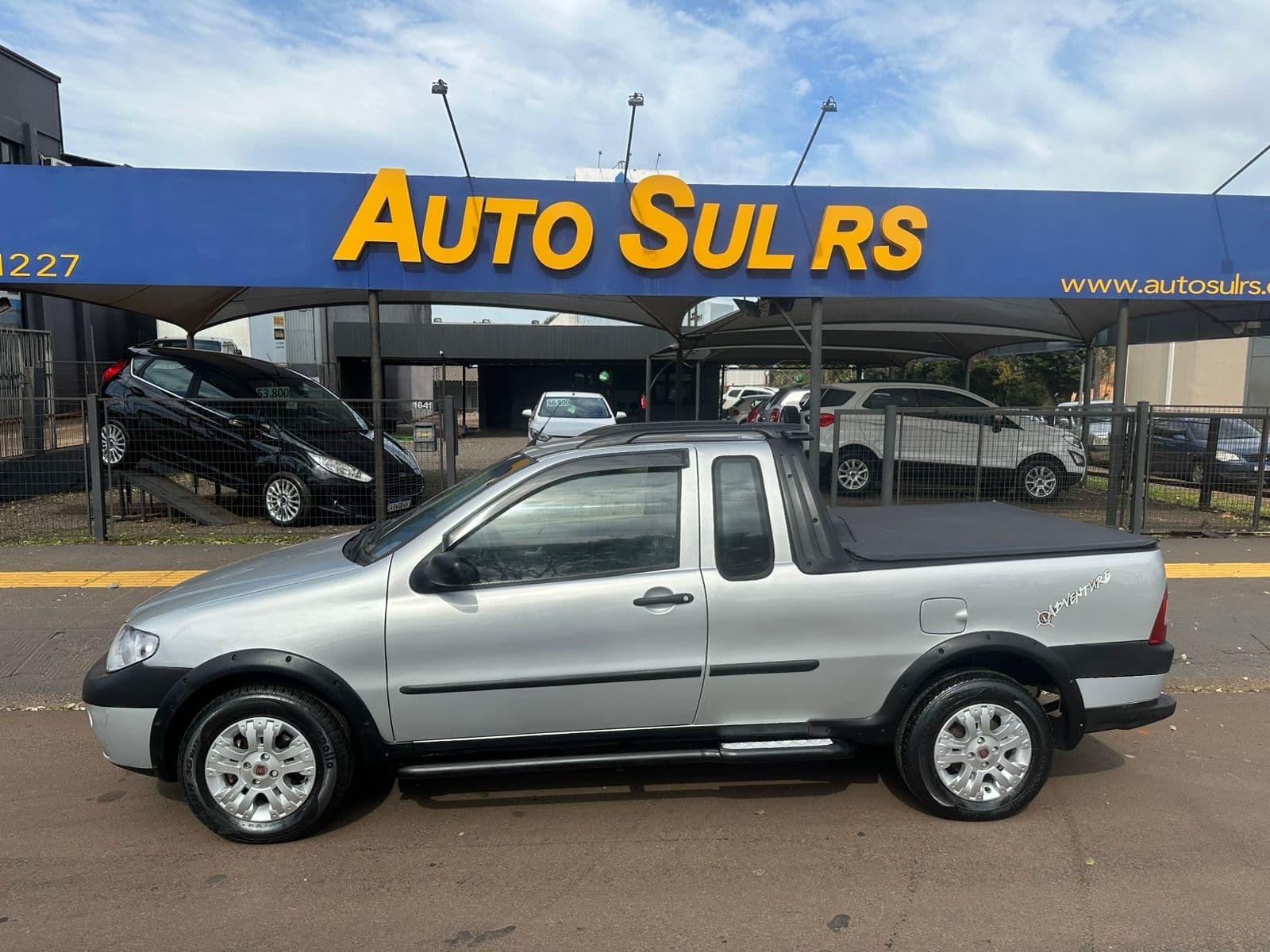 Strada 1.8 8V. Tryon Adventure