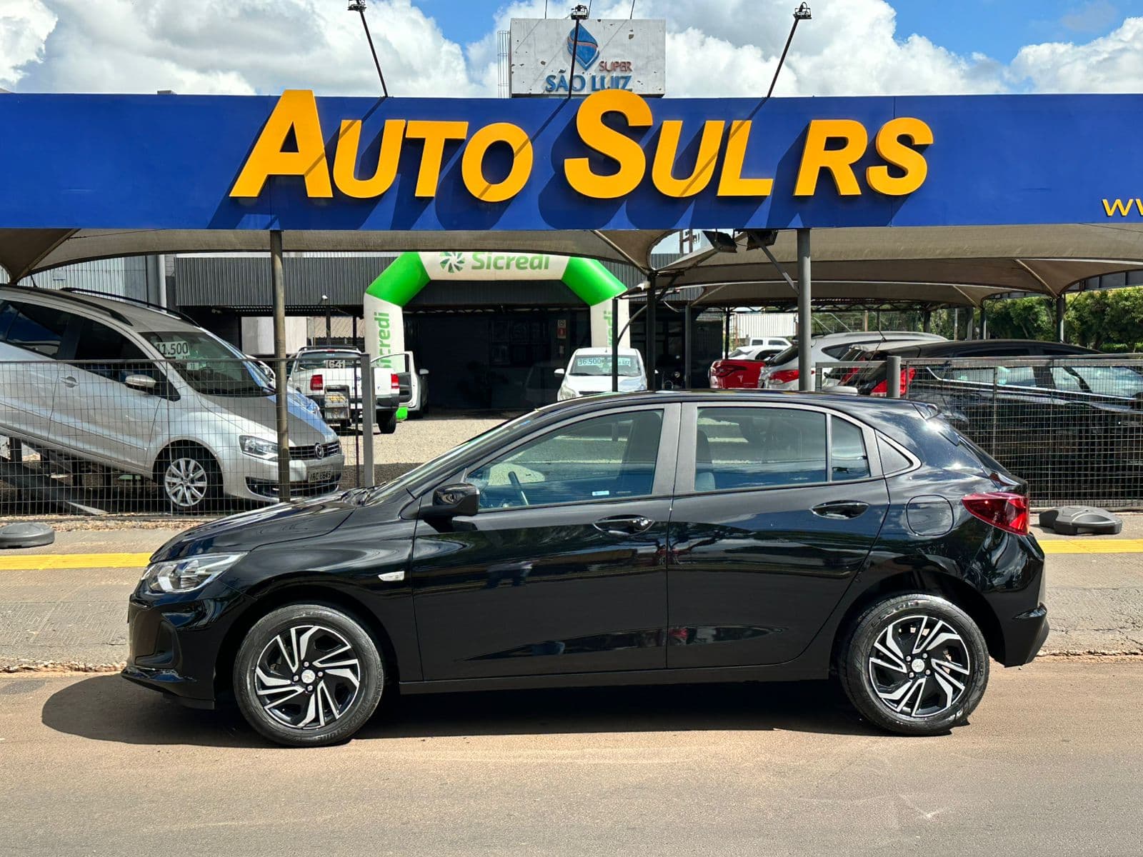 Onix 1.0 LT2 Aspirado