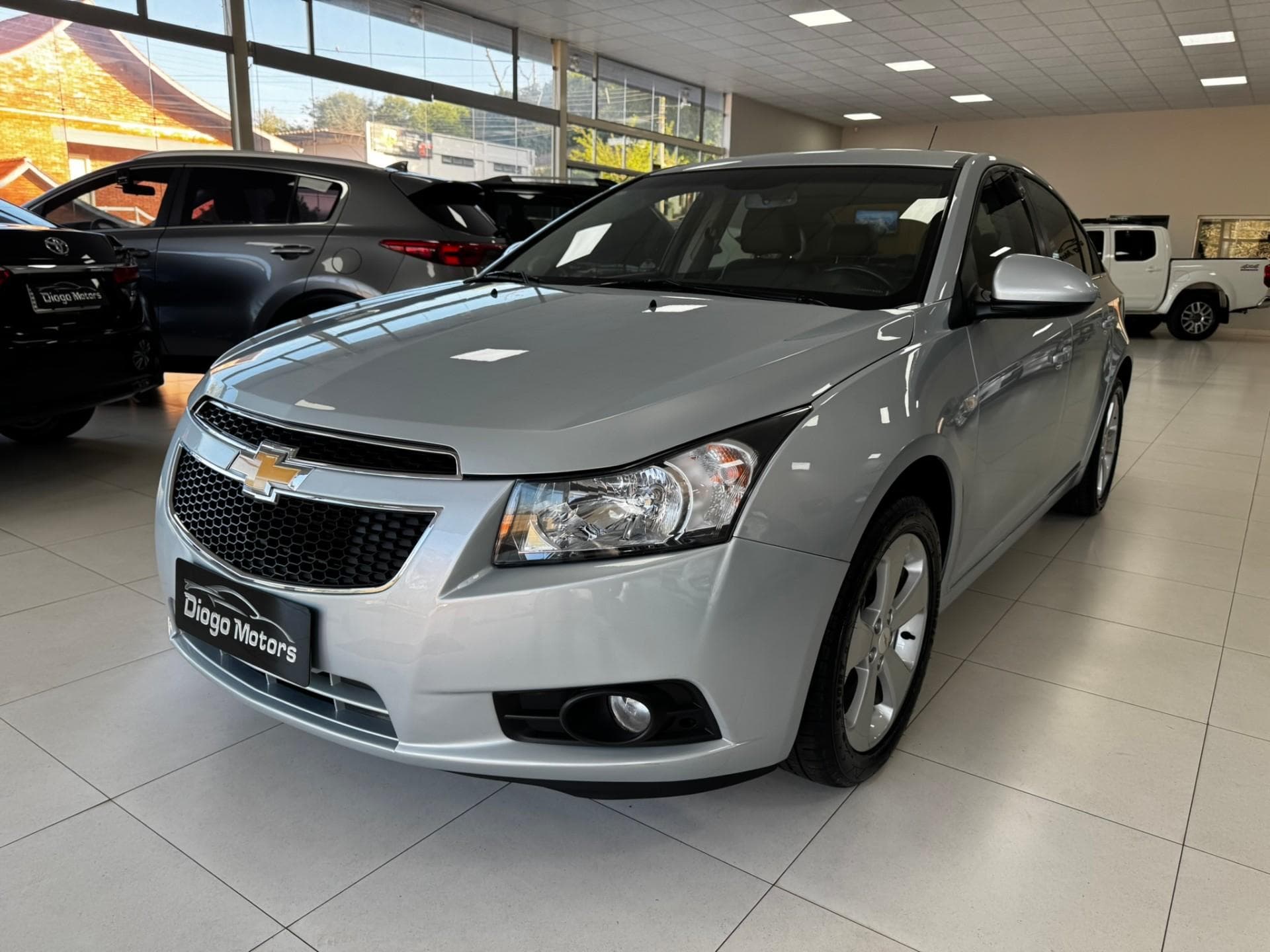 Chevrolet - Cruze LT 1.8 Automático - 2013