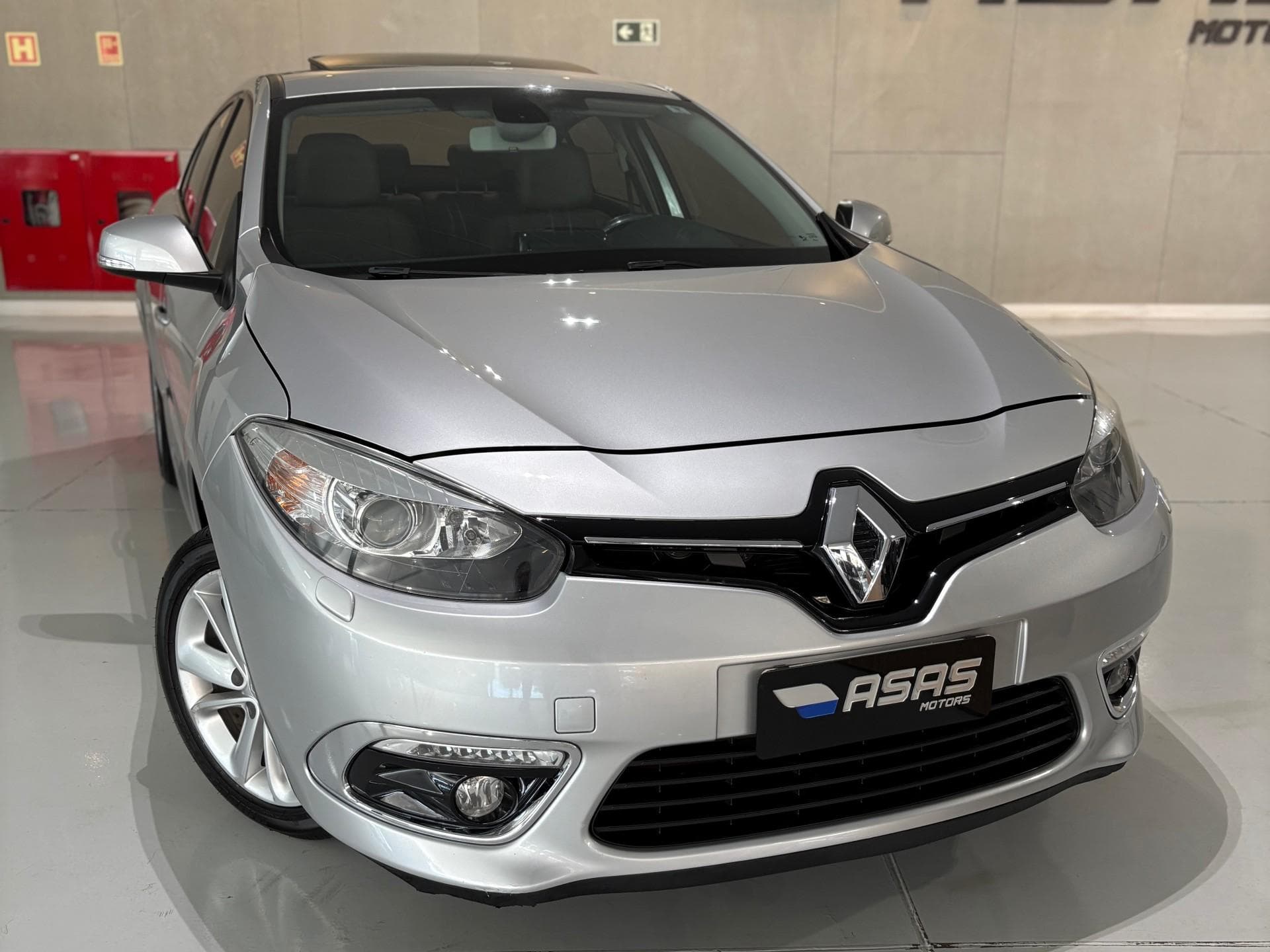 Renault - Fluence