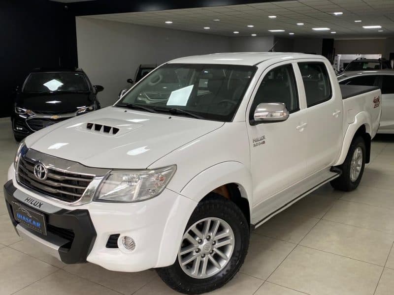 Toyota Hilux CD SRV D4-D 4×4 3.0 Tdi diesel Aut 2014