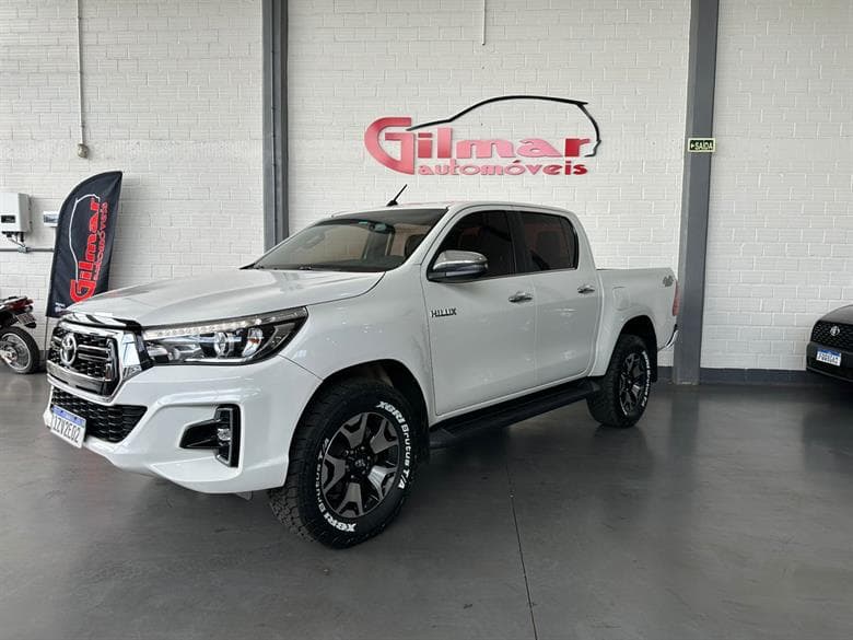Hilux SRX