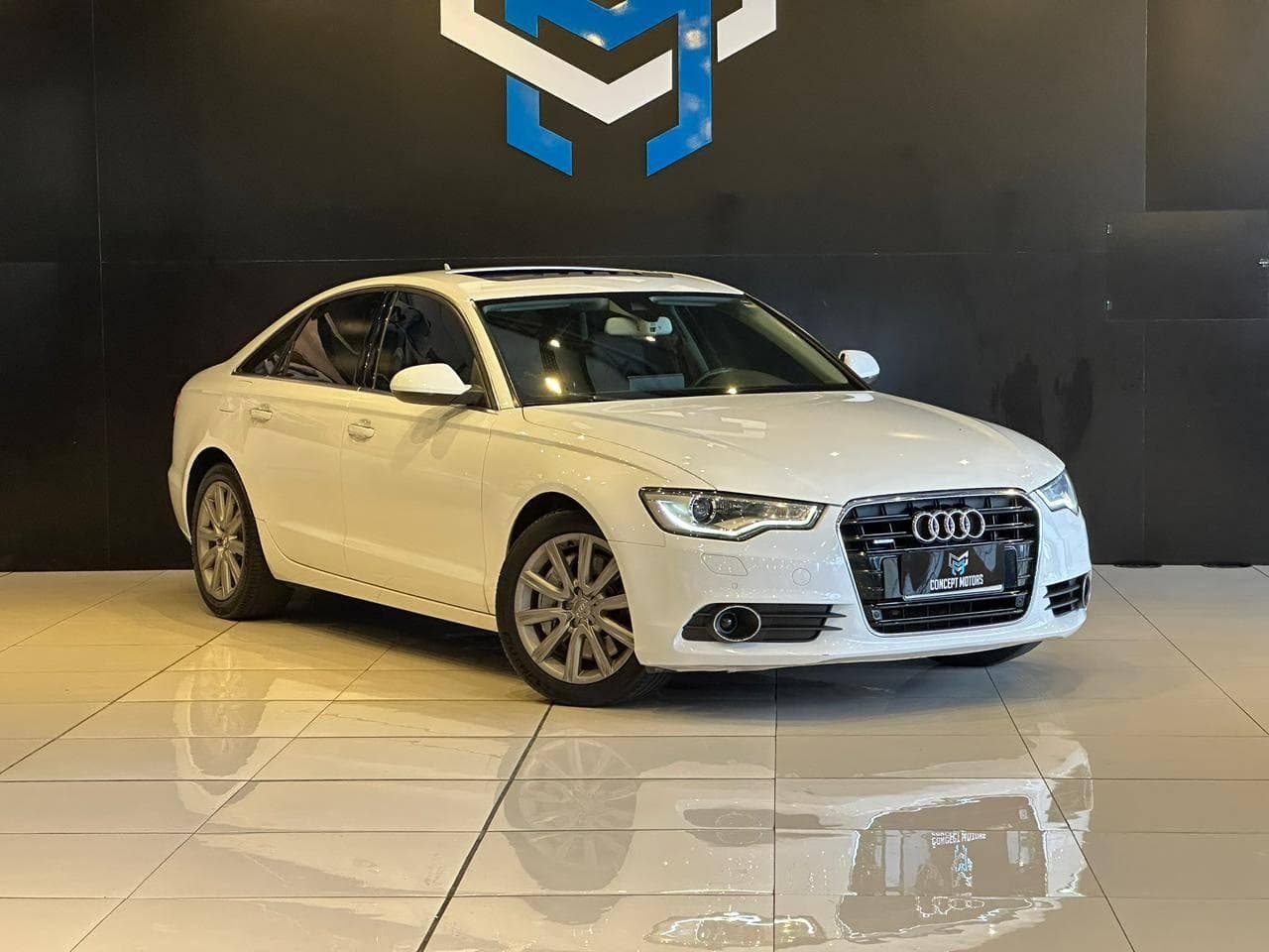 Audi - A6 3.0 TFSI V6 Quattro S tronic 4p - 2014