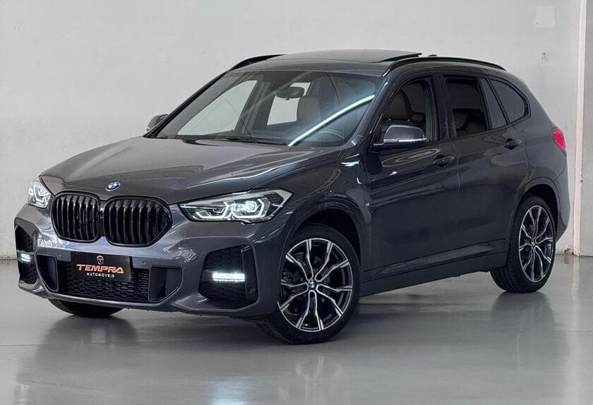 BMW X1 SDRIVE 20I M SPORT 2.0 TURBO AUTOMÁTICO | APENAS 46.950KM | TETO SOLAR