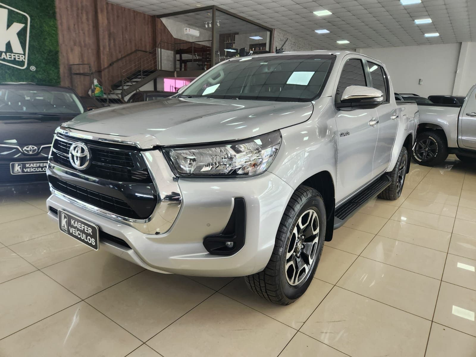 HILUX SRV