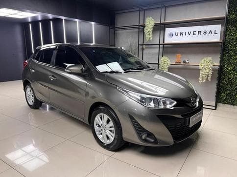 TOYOTA YARIS XL 1.3 AUTOMATICO 2019