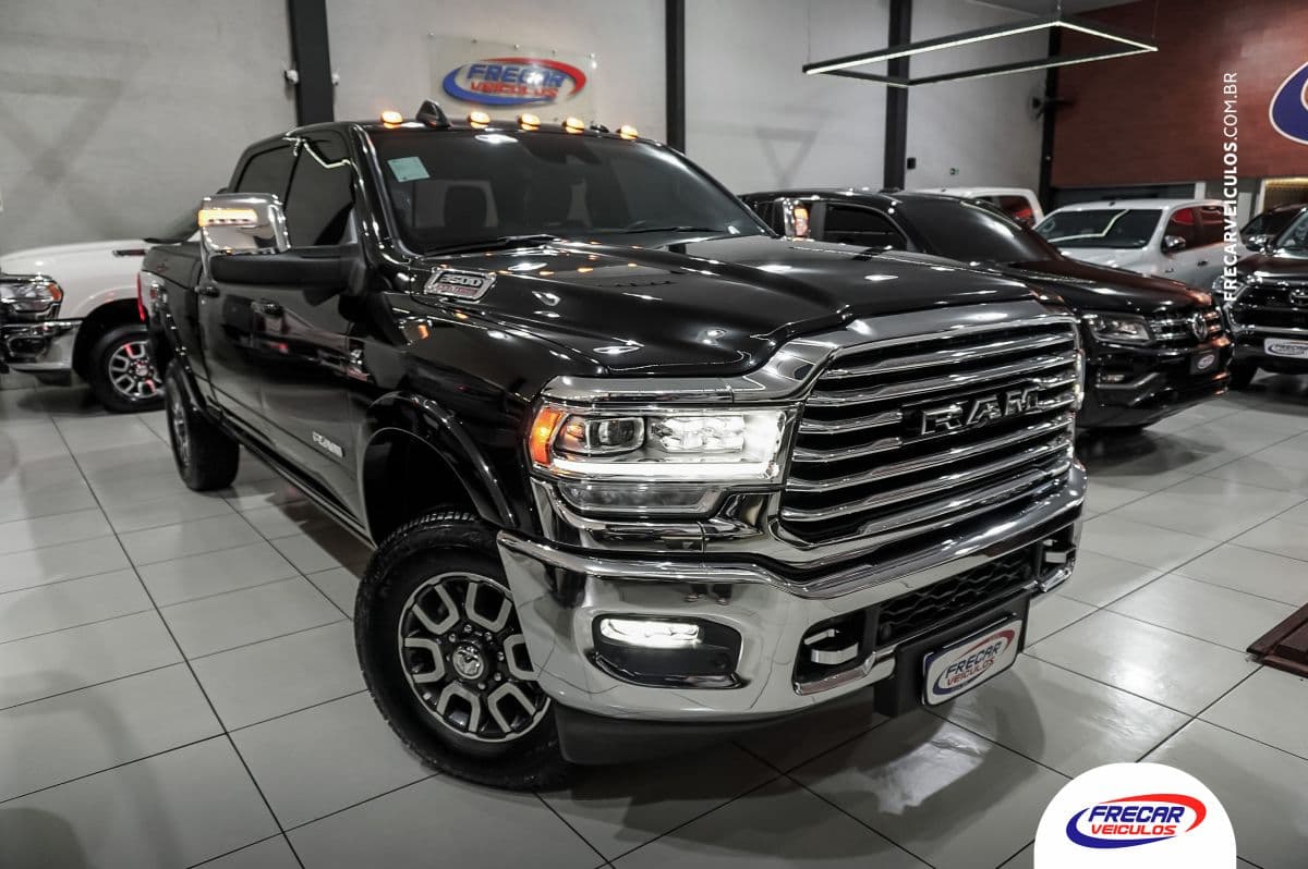 RAM 3500 Longhorn Turbo Diesel