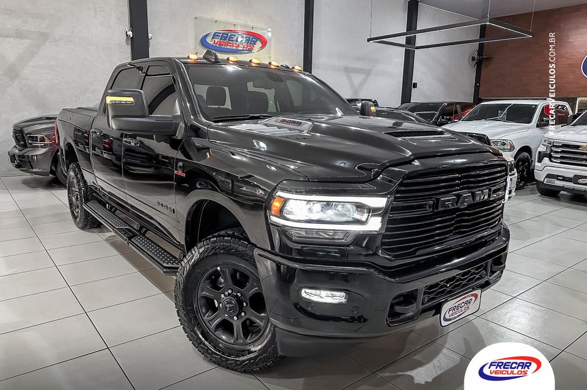 RAM 2500 Night Edition Turbo Diesel