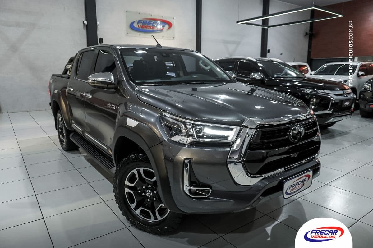 Hilux SRX 2.8 T.D.I 4x4 Aut.