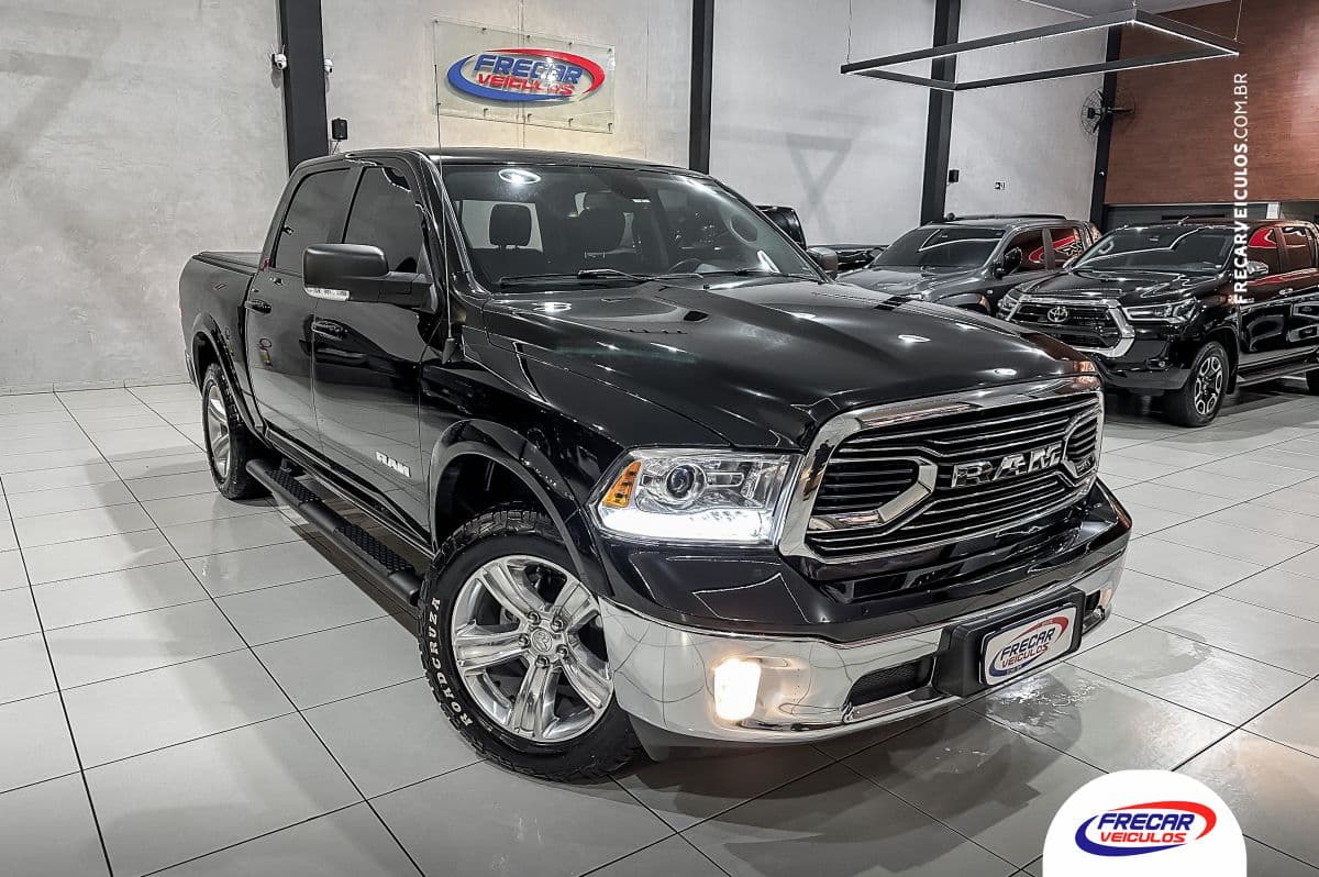 RAM Classic Laramie 5.7 V8