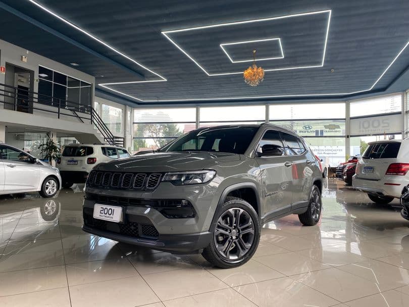 COMPASS Lon Nig. Eagle 1.3 4x2 Flex Aut.