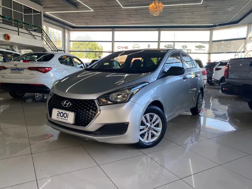 Hyundai HB20S Unique 1.0 Flex 12V Mec. - Prata - 2019