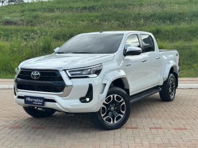 Hilux CD SRX Plus 4x4 2.8 TDI Die. Aut.