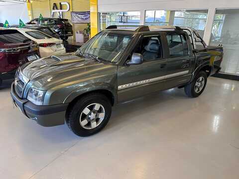 S10 CD 2.8 Executive