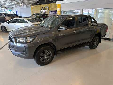 Hilux SR CD 2.8 4x4 Aut.