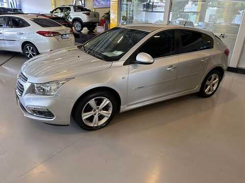Cruze 1.8 LT Aut.