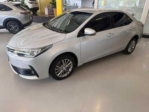 Corolla 1.8 GLI Upper