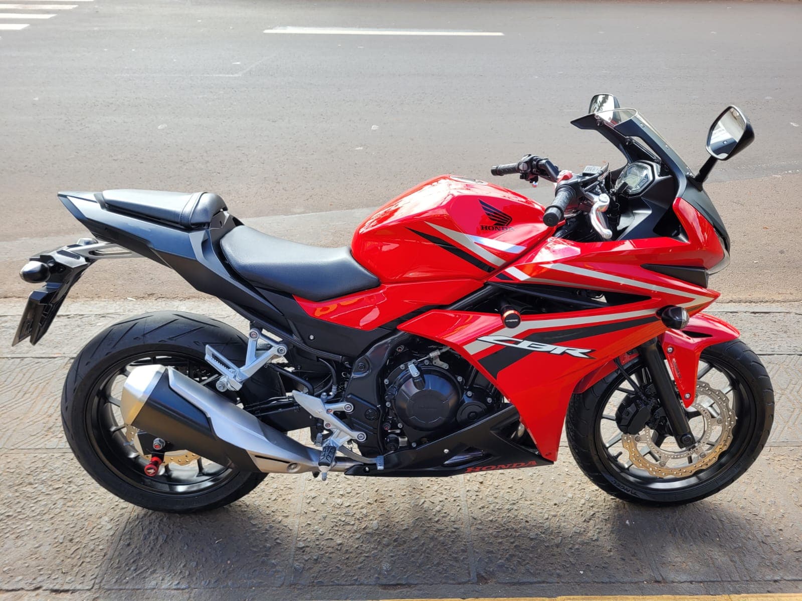 CBR 500R Impecavel