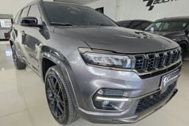 Jeep Commander Black Hurricane 2.0 4x4 TB Aut 2025 Gasolina