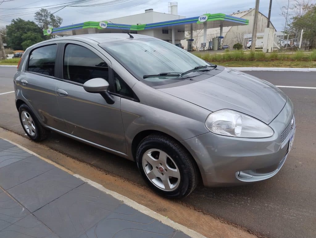 PUNTO 1.4 ELX COMPLETO ANO 2008