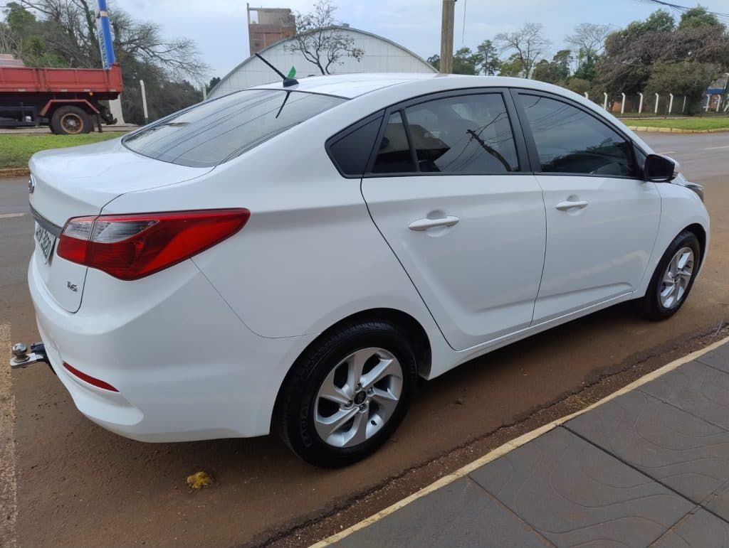 HB-20 SEDAN 1.6 CONFORT PLUS COMPLETO ANO 2016