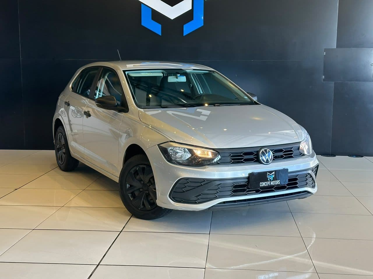 Volkswagen Polo Track 1.0 Flex 12V 5p