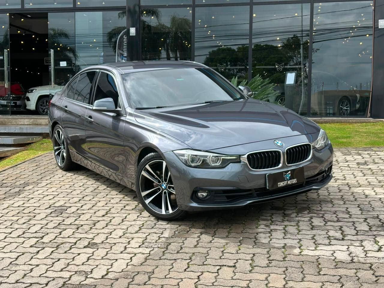BMW 320i Modern/Sport TB 2.0/A.Flex/GP 4p