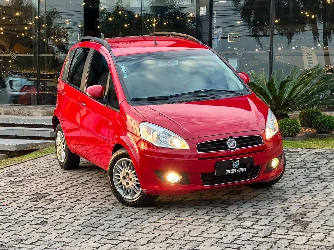 Fiat Idea ESSENCE Dualogic 1.6 Flex 16V 5p