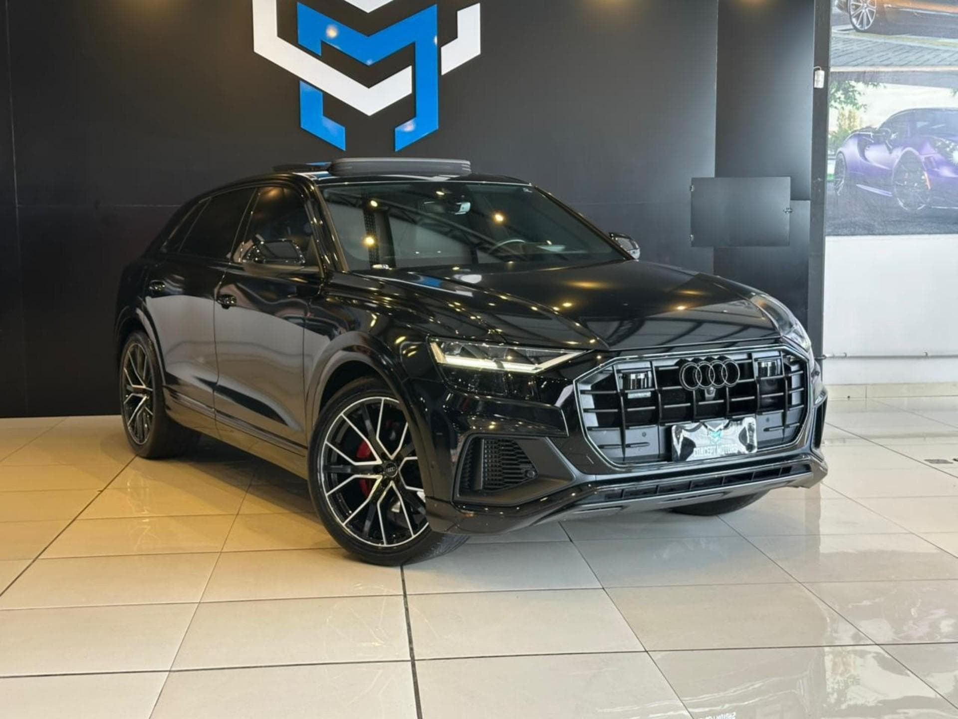 Audi - Q8 Perf.Black 3.0 TFSI Quat. S-tr. - 2019