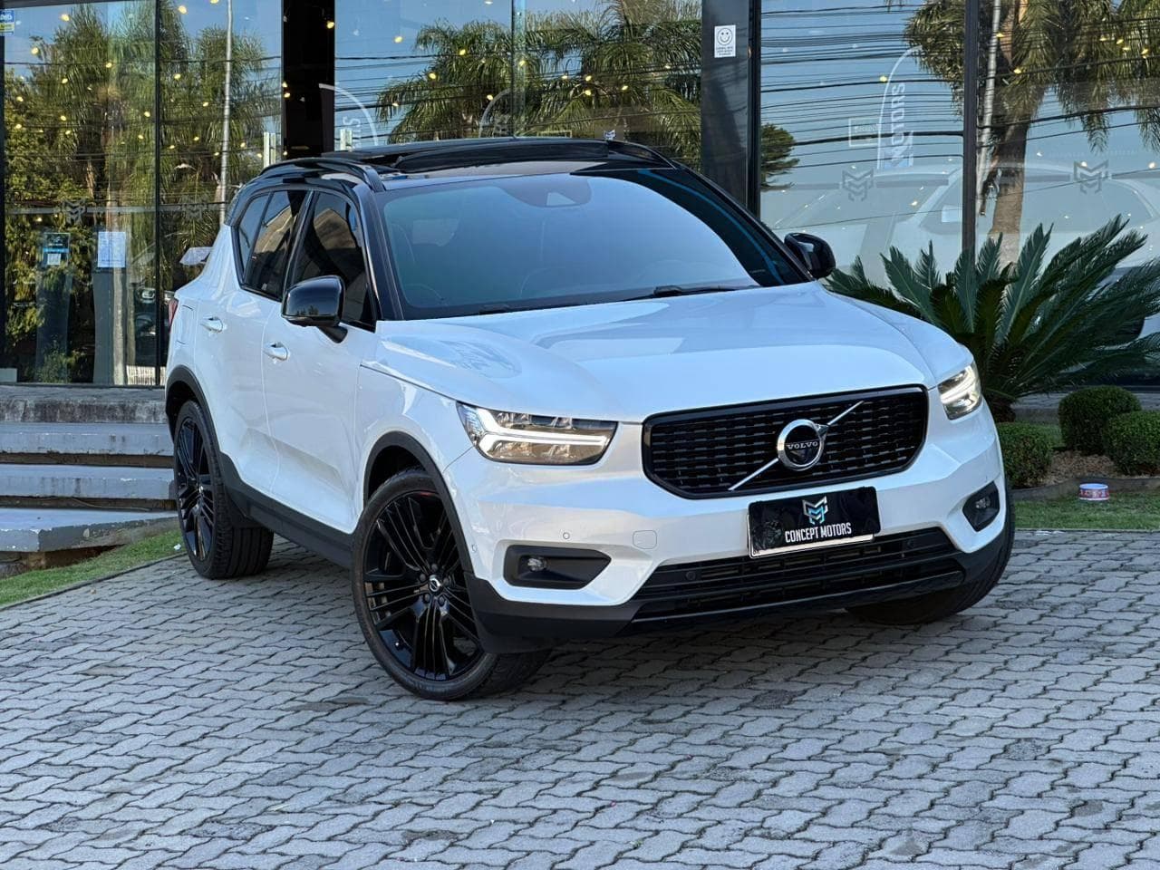 Volvo - XC40 T-5 R-DESIGN 2.0 252cv AWD - 2020