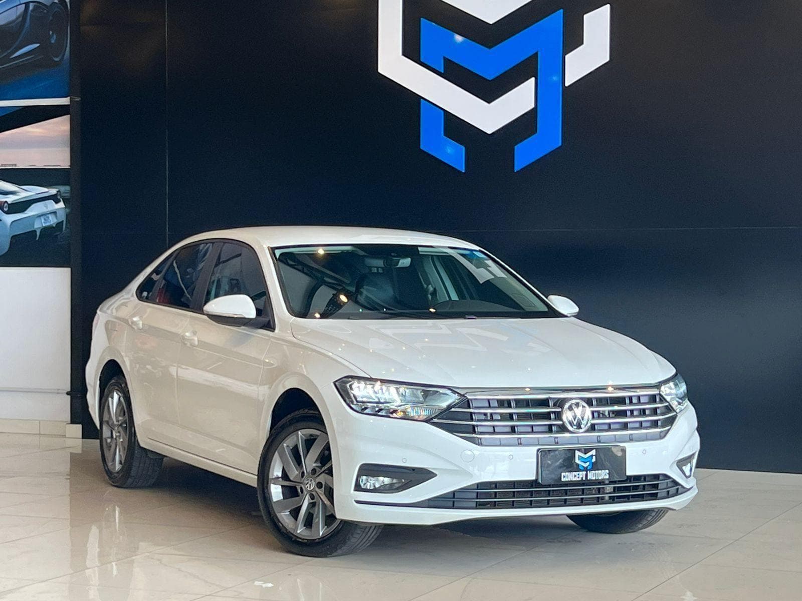 Volkswagen - Jetta Comfort. 250 TSI 1.4 Flex 16v Aut. - 2019