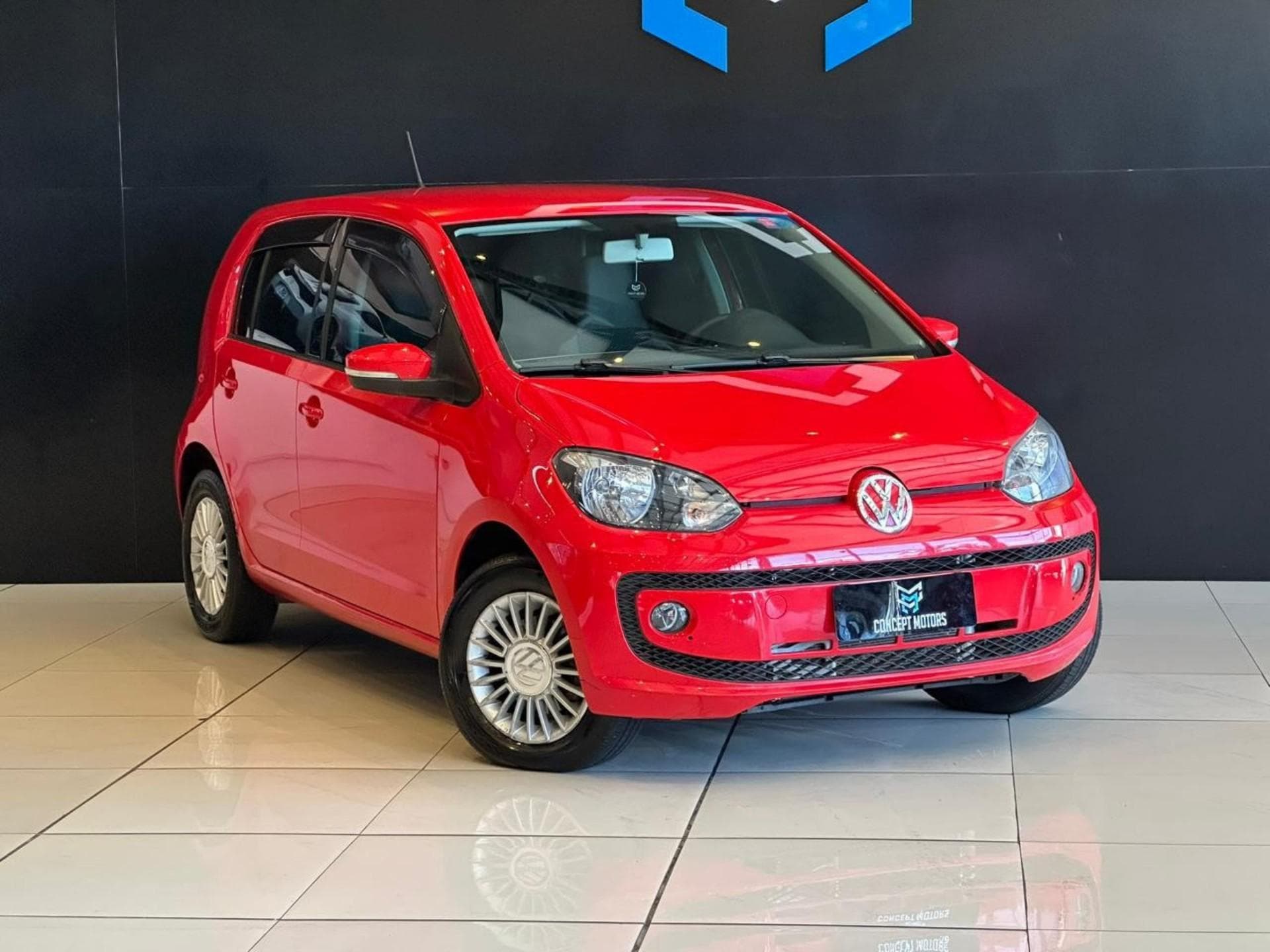 Volkswagen - Up move 1.0 TSI Total Flex 12V 5p - 2016