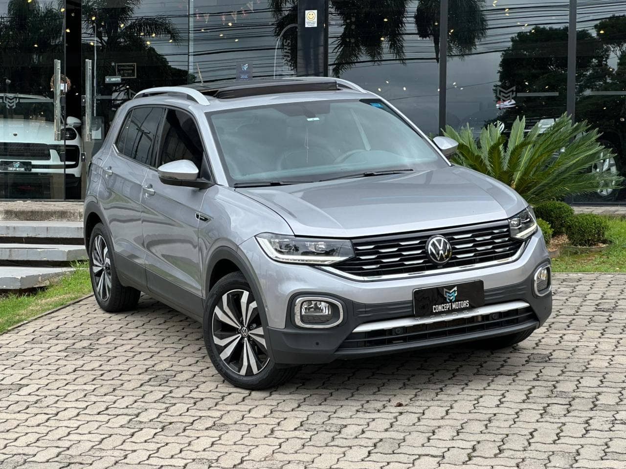 Volkswagen - T-Cross Hig. 250 TSI 1.4 Flex 16V 5p Aut - 2024