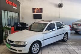 GM - Chevrolet Vectra CD 2.2 16V / 2.0 16V Mec./Aut. 1999 Gasolina