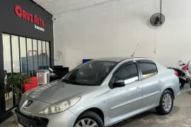 Peugeot 207 Sedan Passion XS 1.6 Flex 16V 4p 2010 Flex