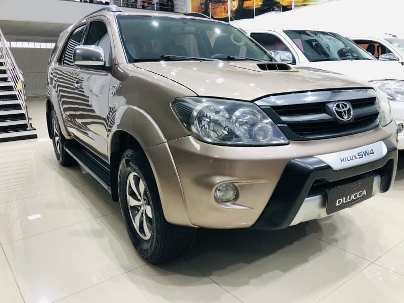 HILUX SW4 SRV