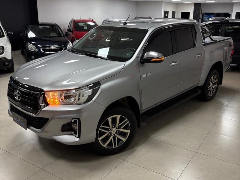 TOYOTA HILUX SRV 2.8 T. 4X4 2020 Único Dono