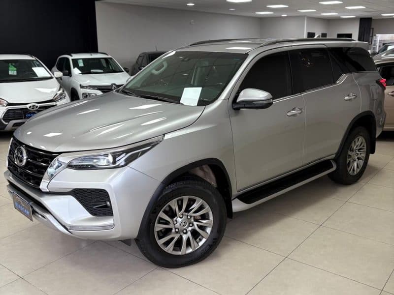 SW4 SRX 4X4 2.8 TDI AT