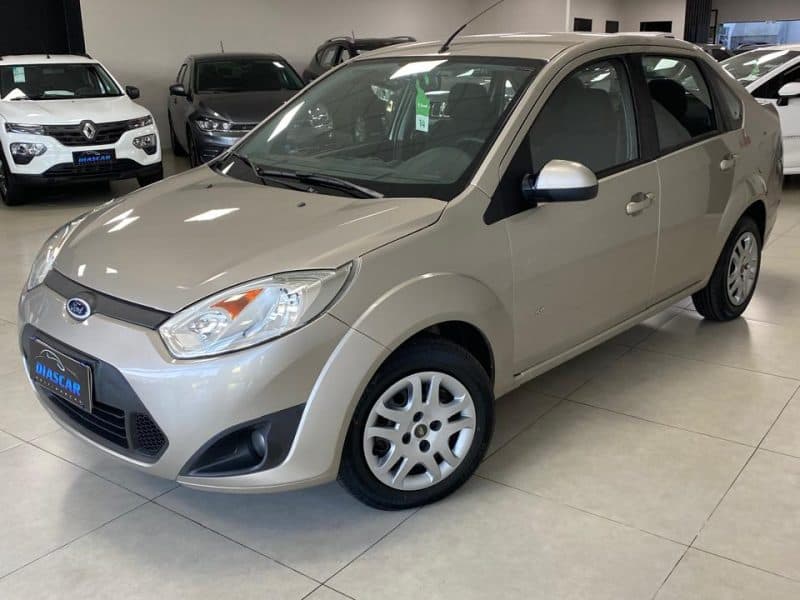 FIESTA SEDAN SE 1.6 8V