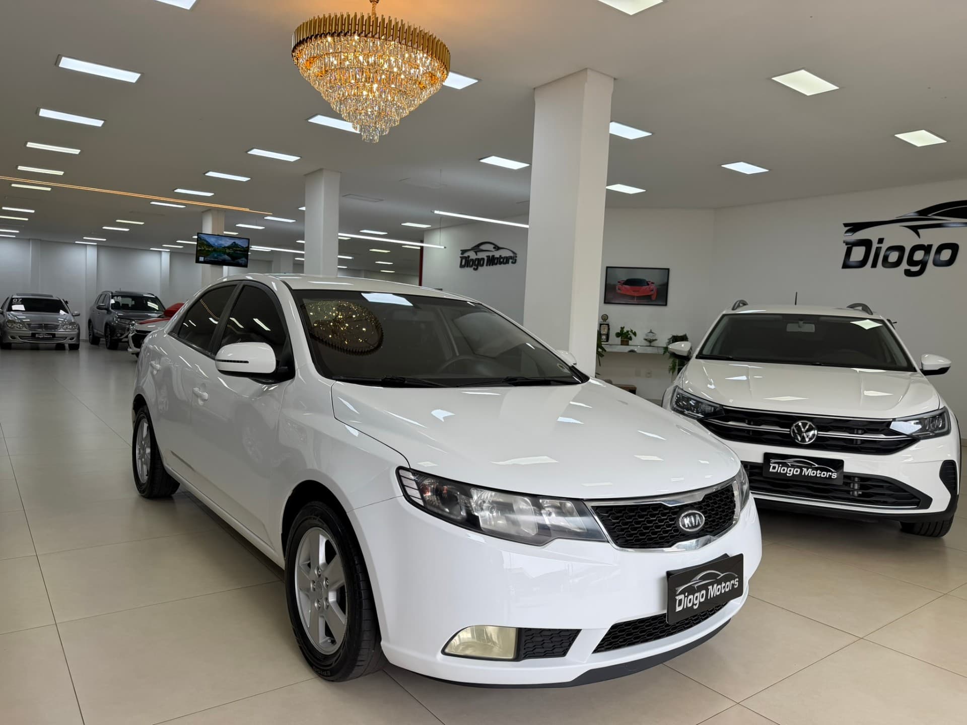 Kia - Cerato 1.6 EX3 Manual - 2012