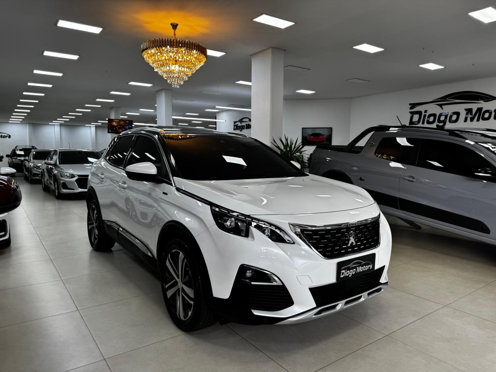 Peugeot - 3008 Griffe 1.6 Turbo Automática - 2018