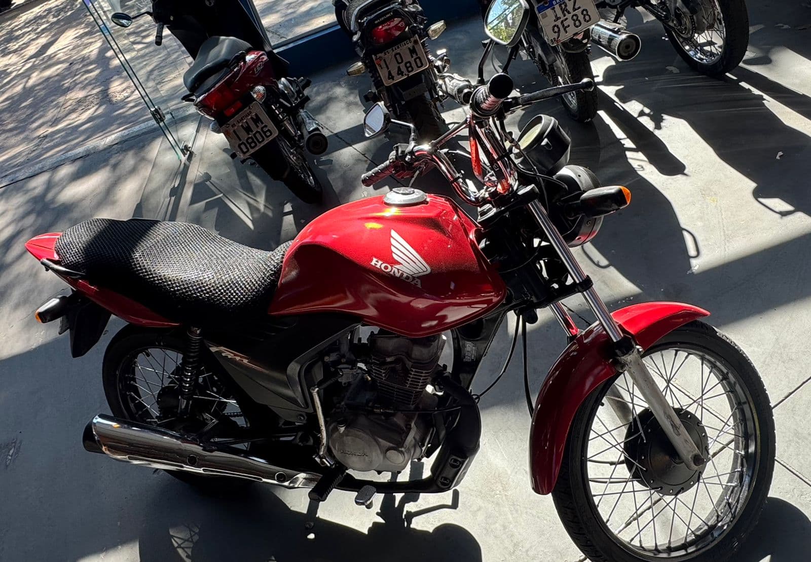 125CC Partida Pedal 2011/2011 - 14.601km