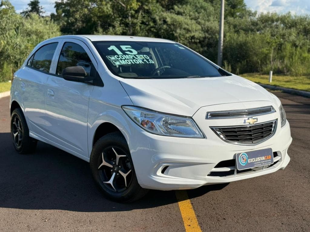 ONIX HATCH LT 1.0 8V