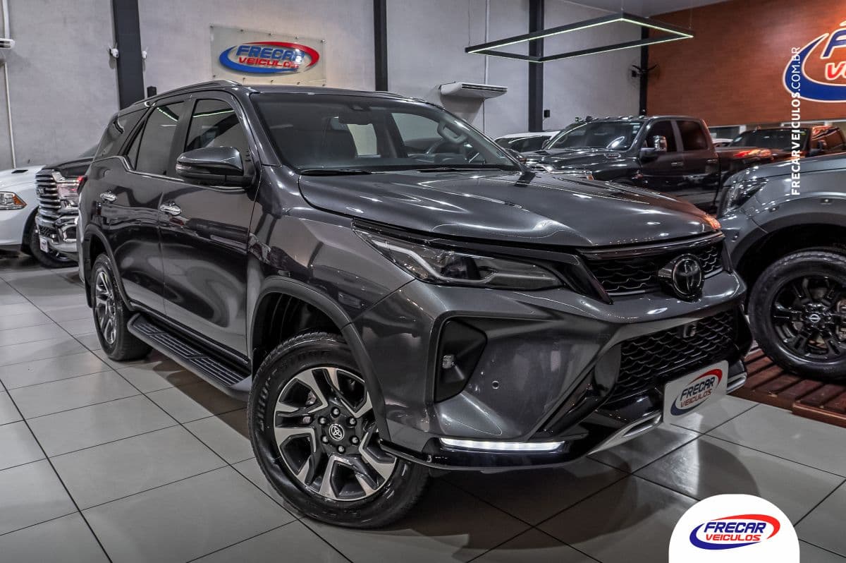 Hilux SW4 SRX Platinum 2.8 T.D.I 4x4 Aut