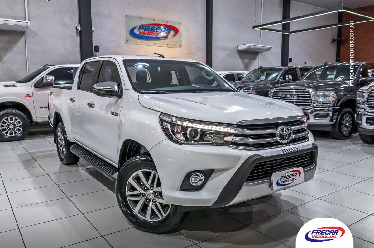 Hilux SRX 2.8 T.D.I 4x4 Aut.