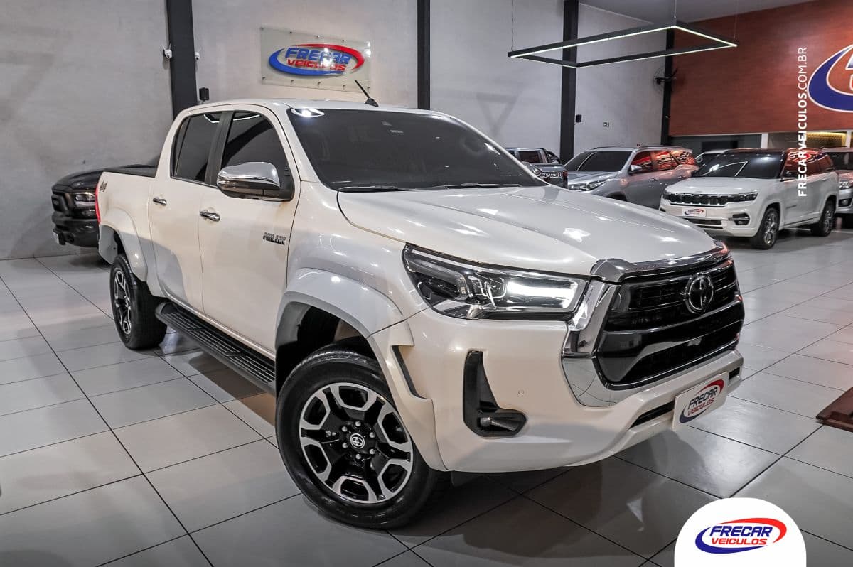 Hilux SRX Plus 2.8 TDI 4x4 Aut.