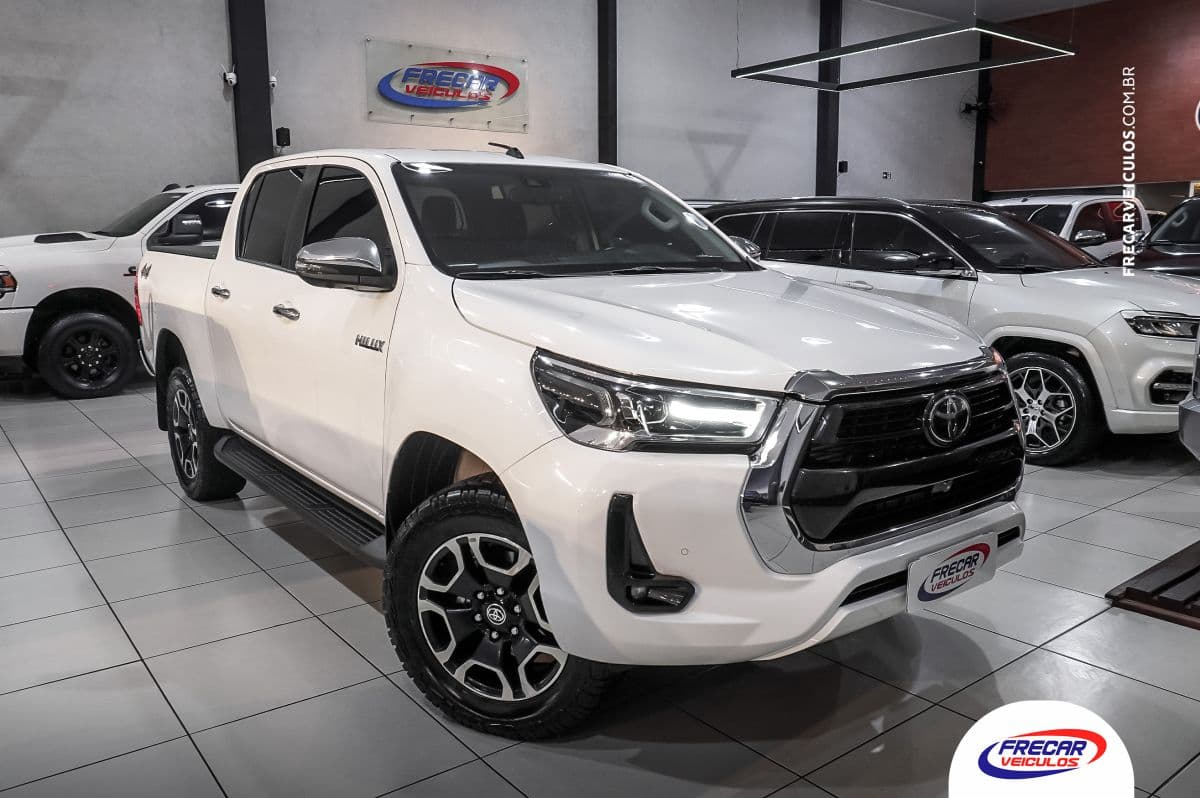 Hilux SRX 2.8 T.D.I 4x4 Aut.