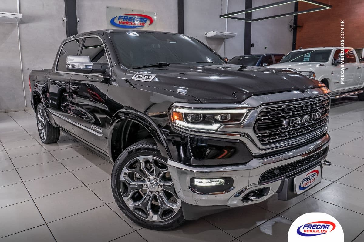 Ram 1500 Limited 5.7 V8