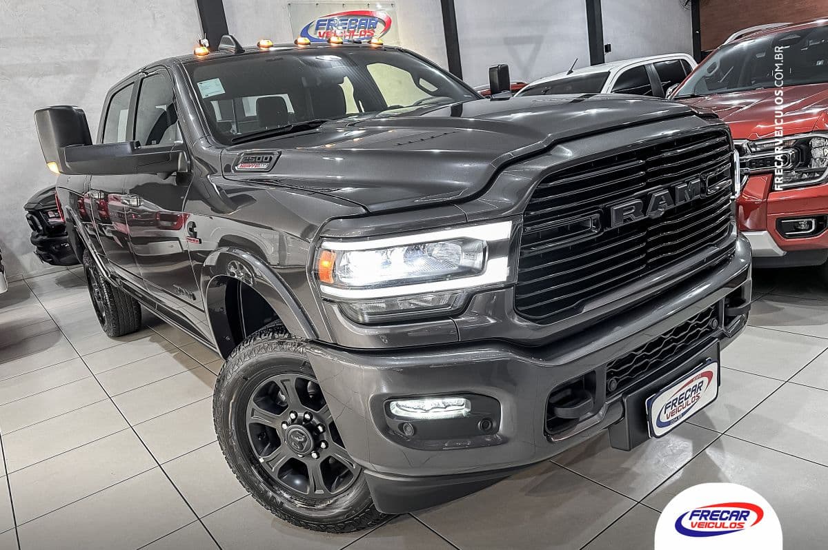 RAM 2500 Night Edition Turbo Diesel